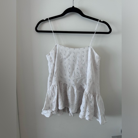 Club Monaco - Picture 2 of 4